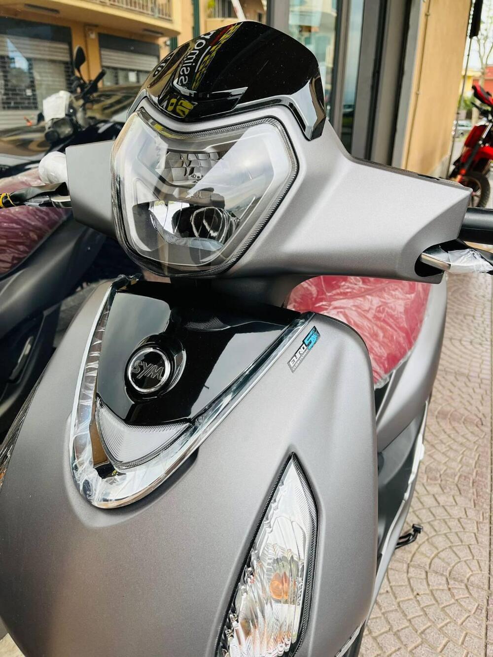 Sym Symphony 125 ST (2021 - 24) (5)