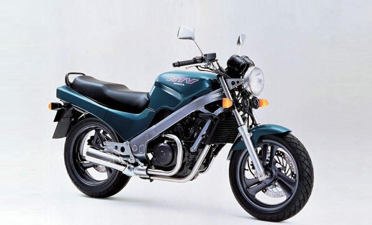 Honda NTV 650 (1988 - 01)