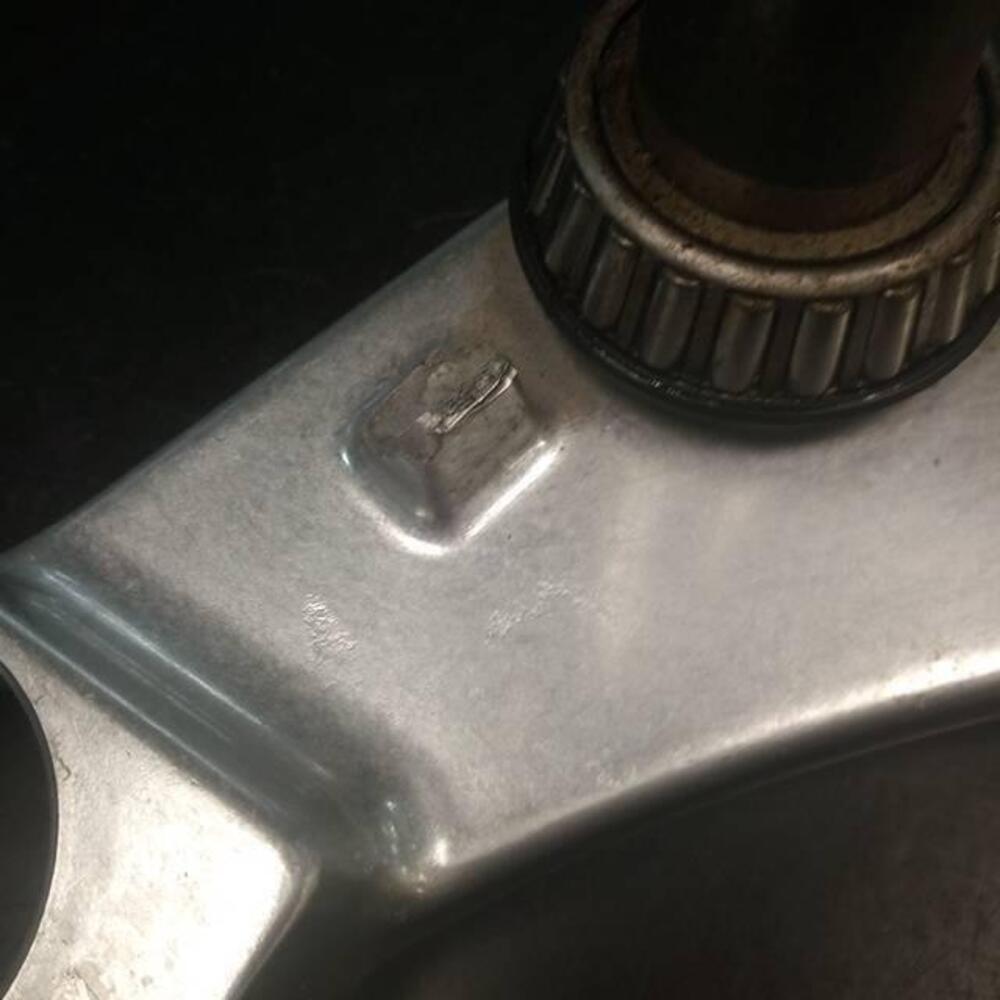 Piastra fork inferiore Triumph (5)