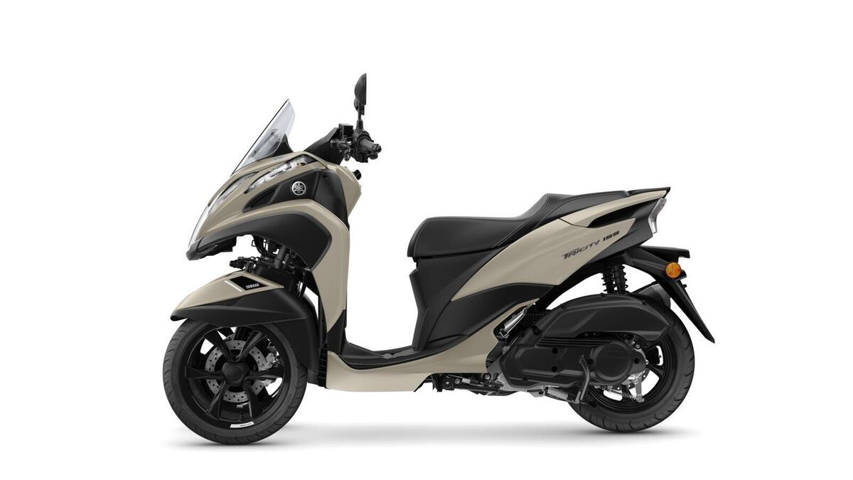 Yamaha Tricity 125 Scooter Con Due Ruote Anteriori Yamaha Tricity