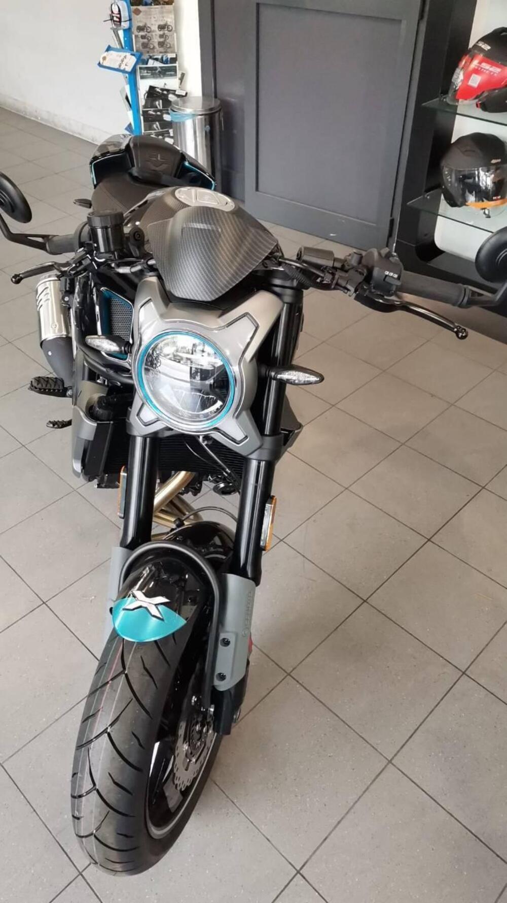 CFMOTO 700CL-X Sport (2022 - 25) (2)