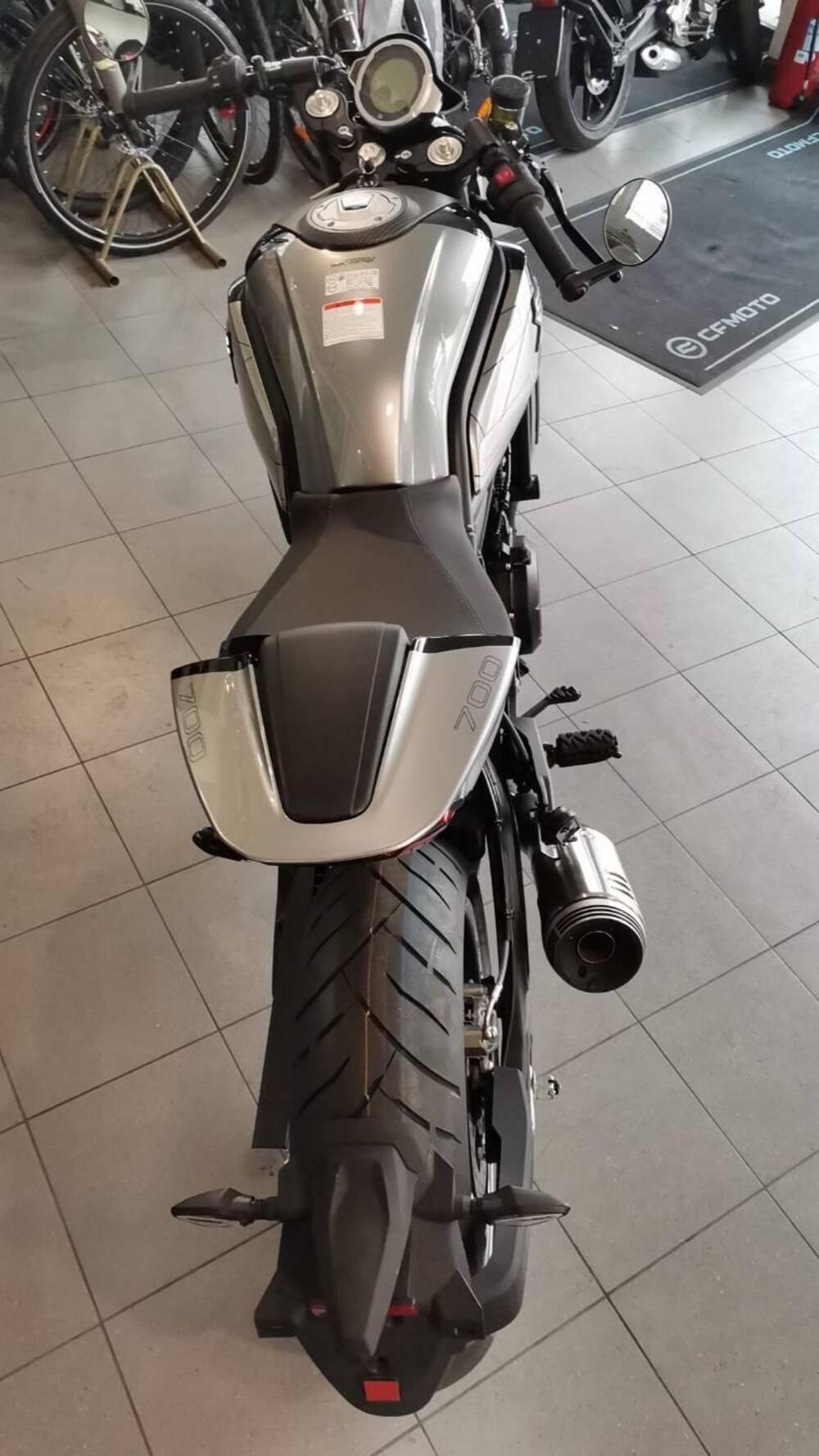 CFMOTO 700CL-X Sport (2022 - 25) (4)
