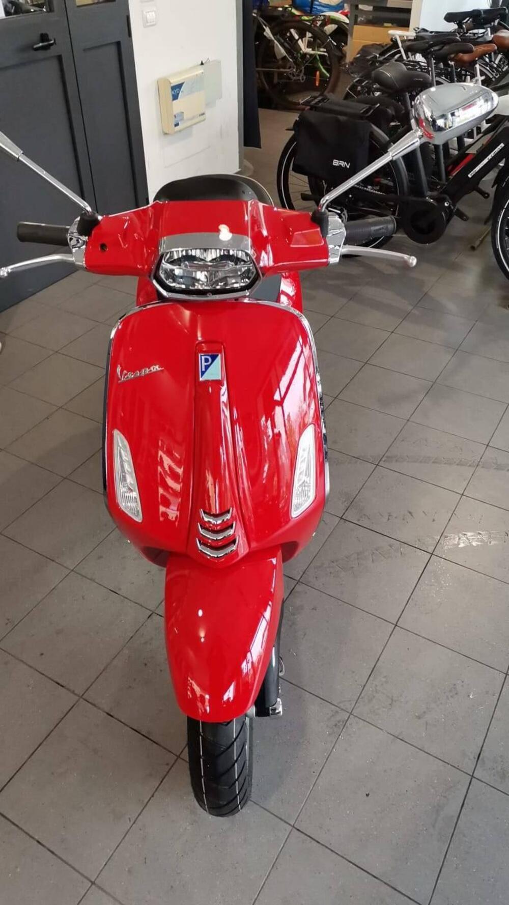 Vespa Sprint 125 (2021 - 24) (2)