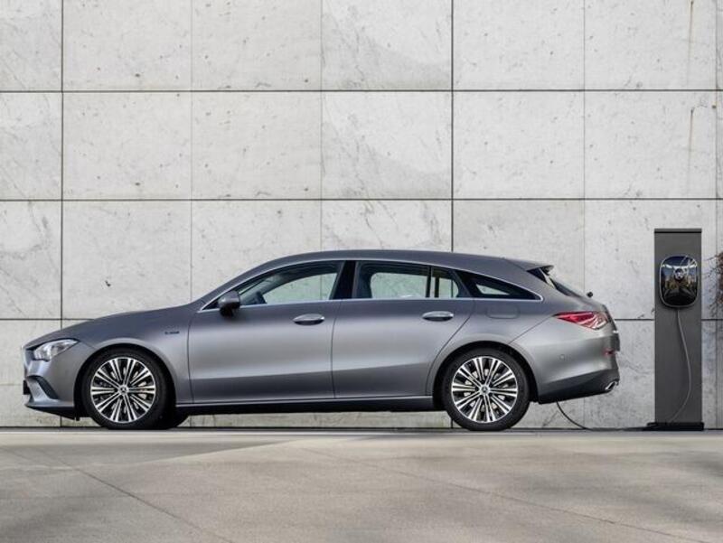 Mercedes-Benz CLA Shooting Brake 250 e Plug-in hybrid Shooting Brake Business