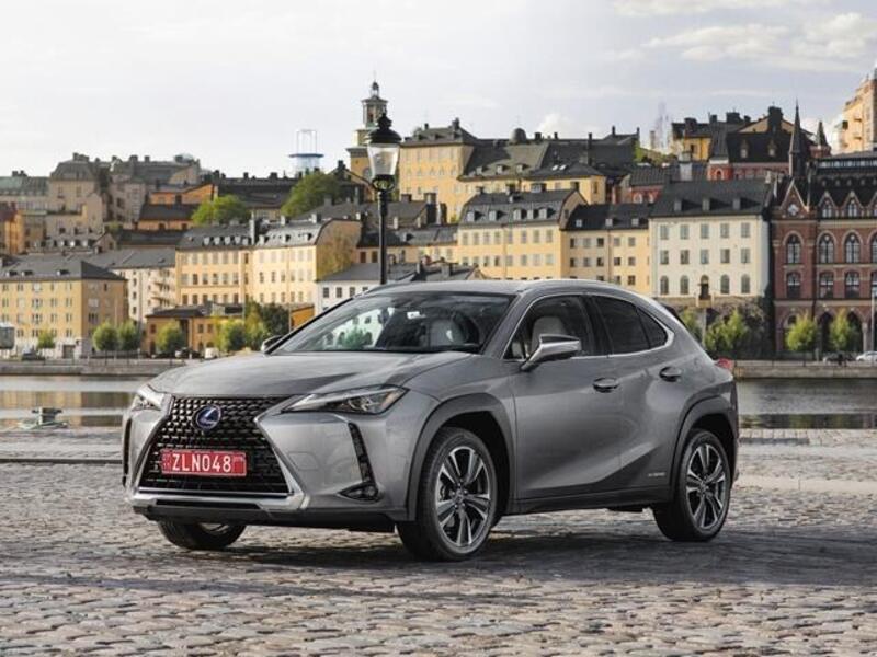 Lexus UX Hybrid Executive