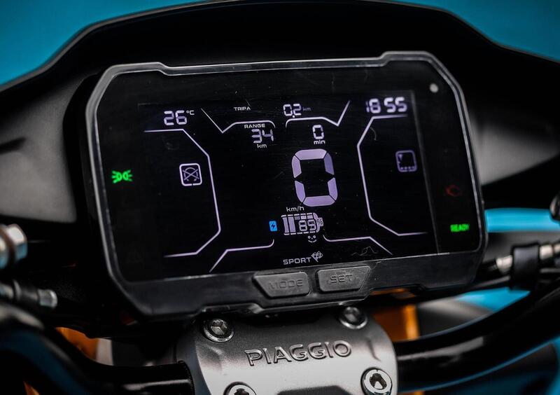 Piaggio 1 1 Active PMP (2022 - 23) (4)