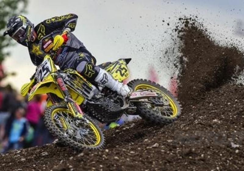 MX. Desalle vince, Cairoli soffre in Germania