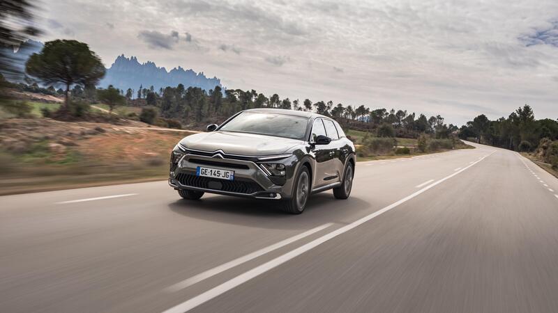 Nuova Citroen C5 X: arriva la crossover top 