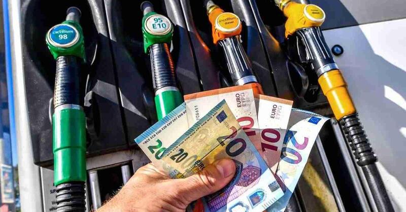 L&rsquo;Italia &egrave; tra i 10 Paesi al mondo dove la benzina costa di pi&ugrave;, ma il primo non &egrave; in Europa