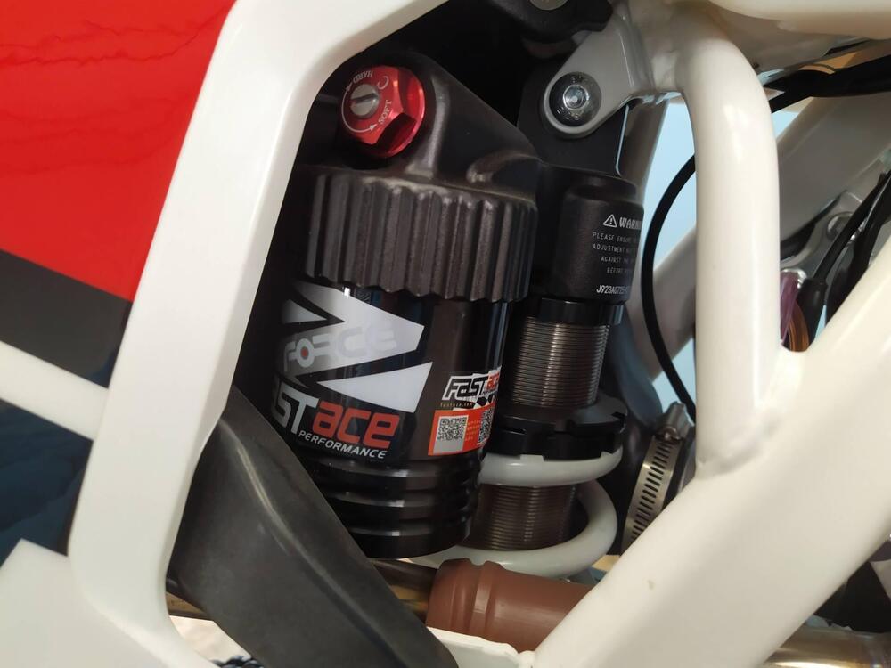 Vent Baja 125 2t Competition Cross (2021 - 22) (8)