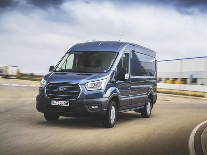 Ford E-Transit Furgone 350 Batteria 68kWh 184CV PM-TM Furgone Trend