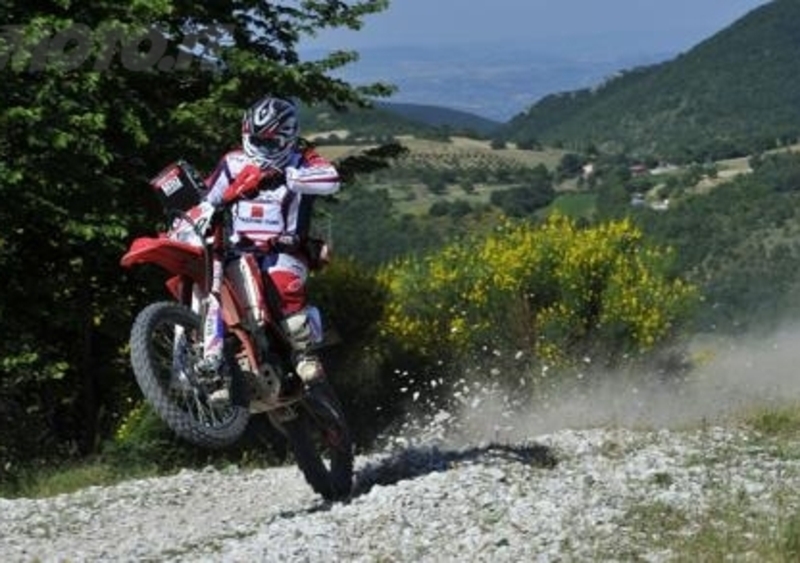 Campionato Italiano Motorally. Botturi sbaglia, Mancini in testa