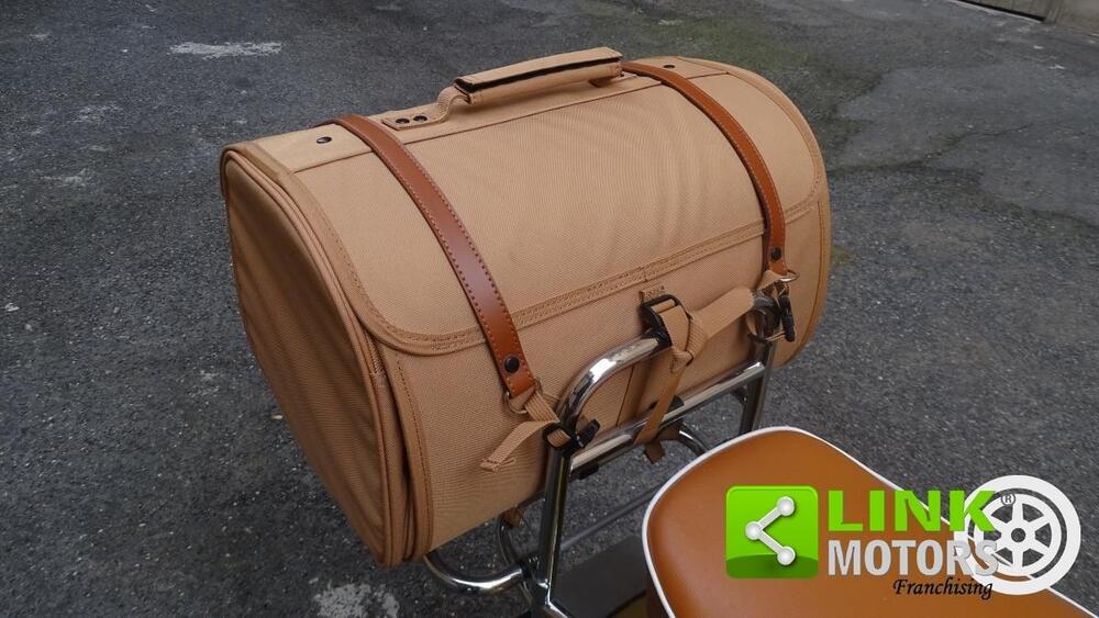 Piaggio Vespa 50 Special (8)