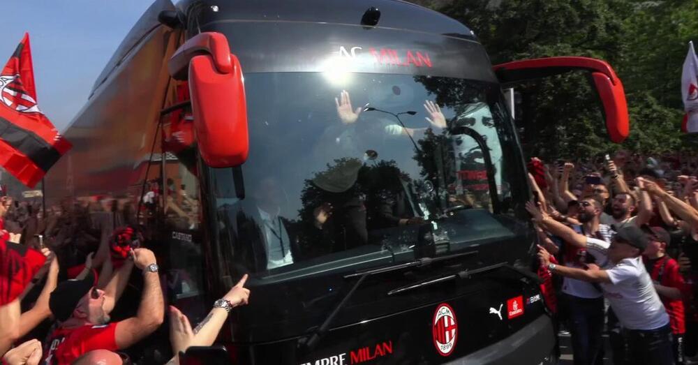 Ibra scatenato: rompe a manate il vetro del pullman del Milan [VIDEO]