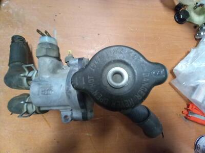 Valvola termostatica Yamaha Fazer 600 1998-2001qua