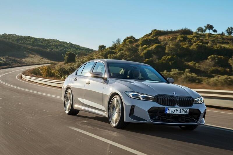 BMW Serie 3, arriva il restyling