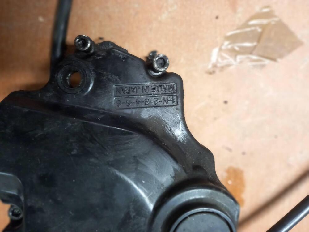 Coperchio carter pignone Yamaha Fazer 600 1998-200 (2)