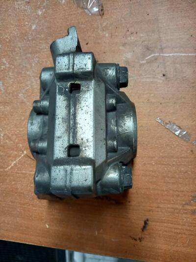 Pinza frenoposteriore Yamaha Fazer 600 1998-2001