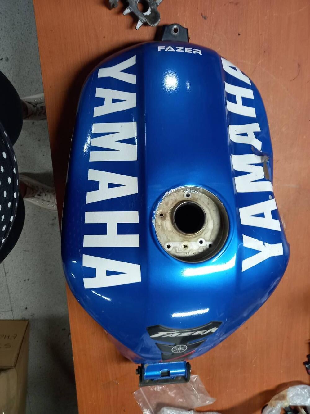 ,qualche segno di usura come da foto. Possibilit Yamaha (4)