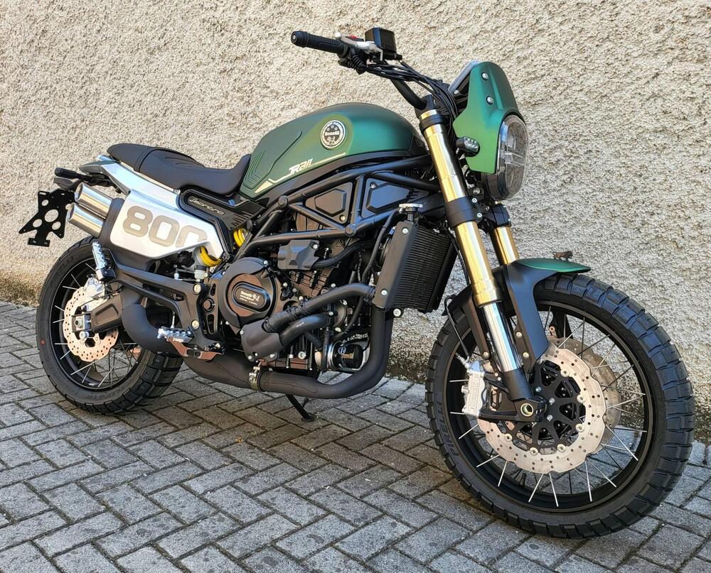 Benelli Leoncino 800 Trail (2022 - 25)