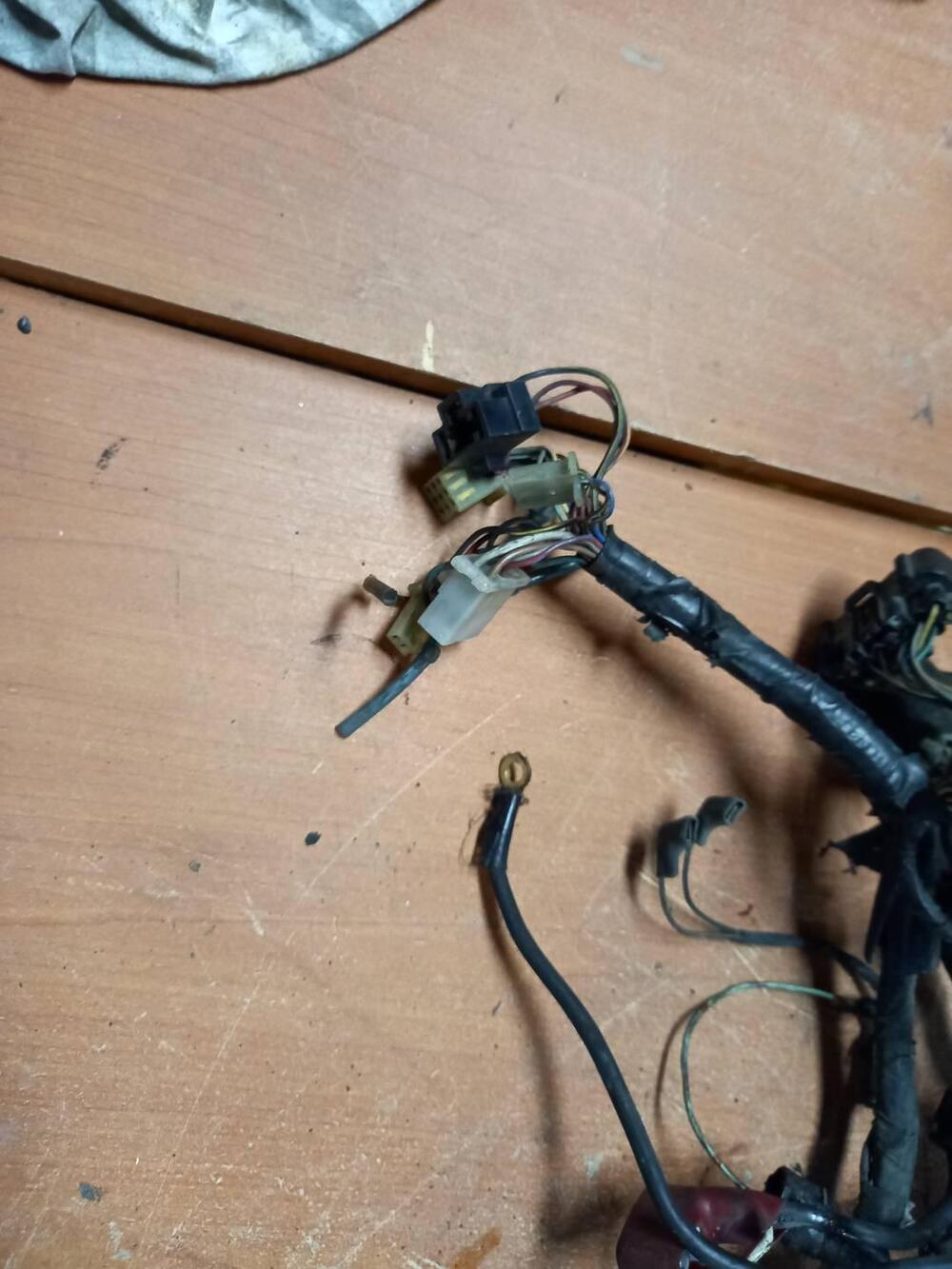 Coppia comandi elettrici per fari frecce avviament Kawasaki (2)