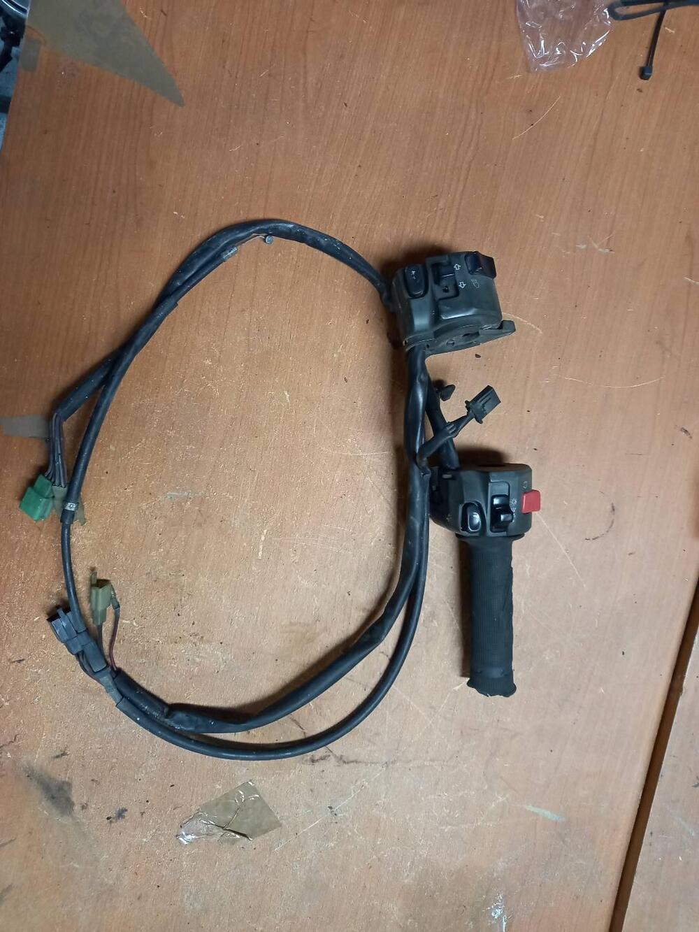 Comandi elettrici Kawasaki RZ-7 1999 2004 ,qualche