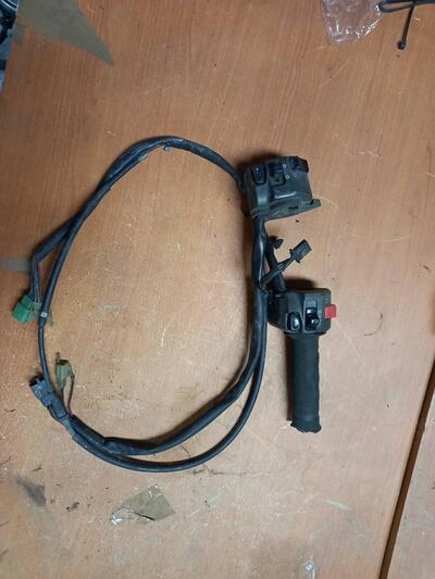 Comandi elettrici Kawasaki RZ-7 1999 2004 ,qualche