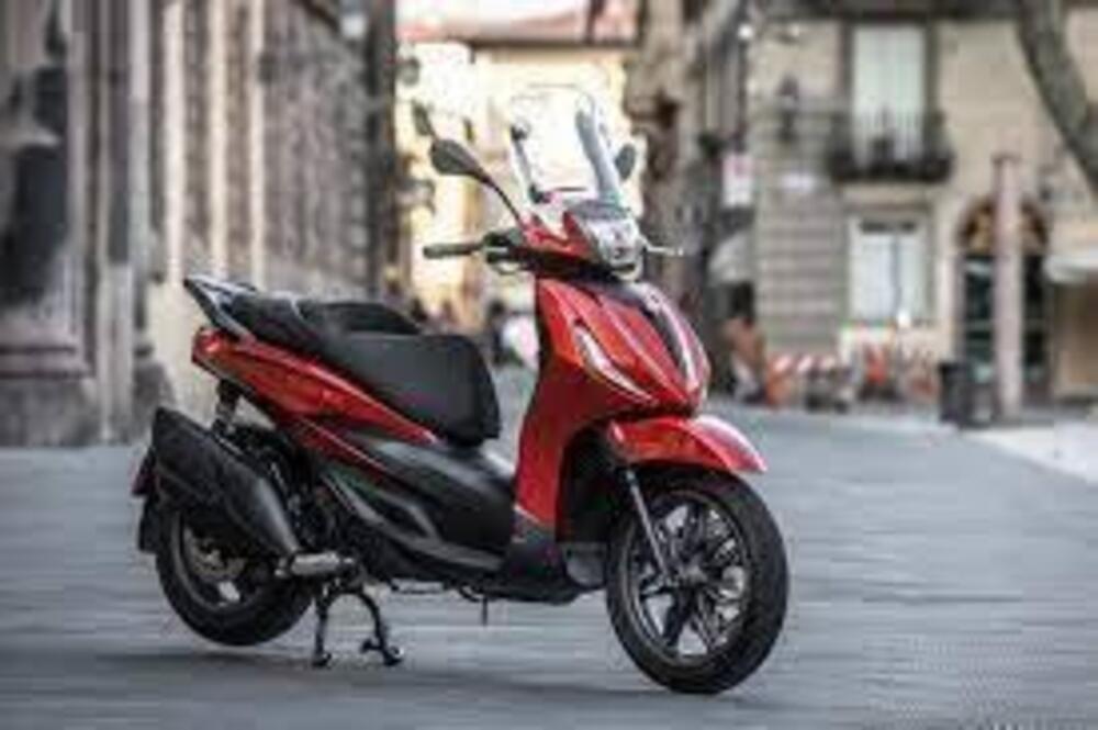 Piaggio Beverly 400 S (2025)