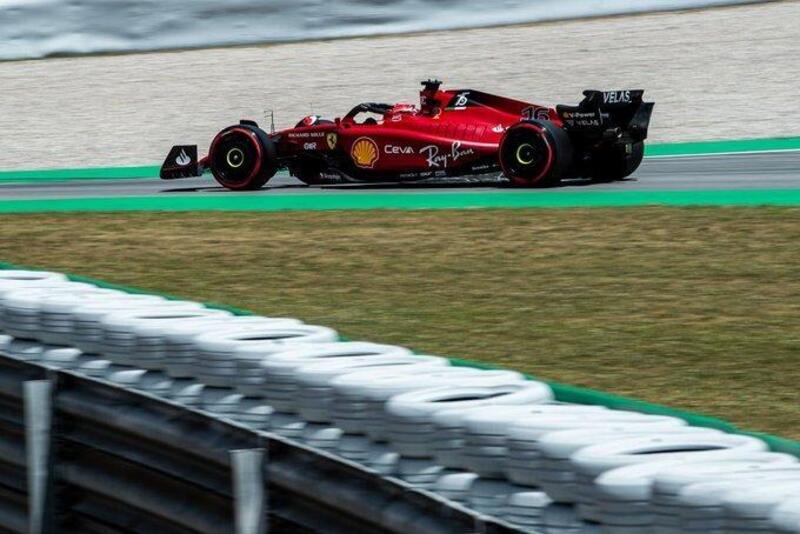 F1, GP Spagna 2022, pole per Leclerc