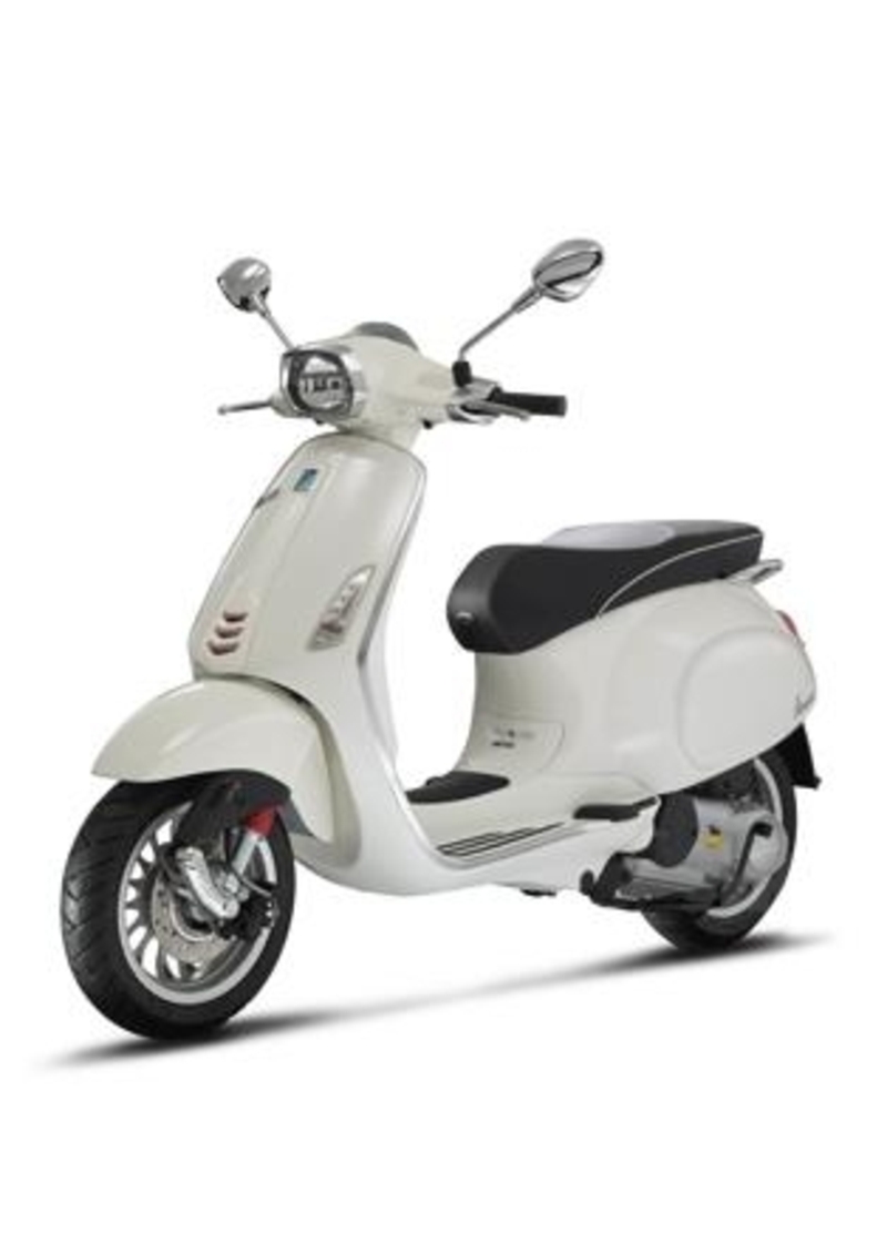 Le Vespa Primavera e Sprint 125 e 150 ora hanno l&#039;ABS