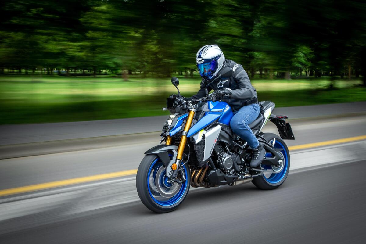 Bonus Moto Sconti Concessionari Moto Suzuki Aggiunge Le Sue