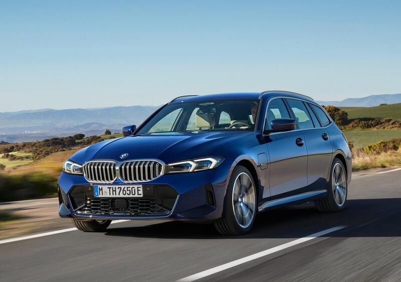 BMW Serie 3 Touring (2019-->>) (25)