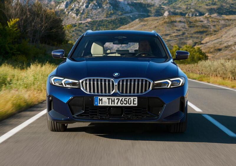 BMW Serie 3 Touring (2019-->>) (19)