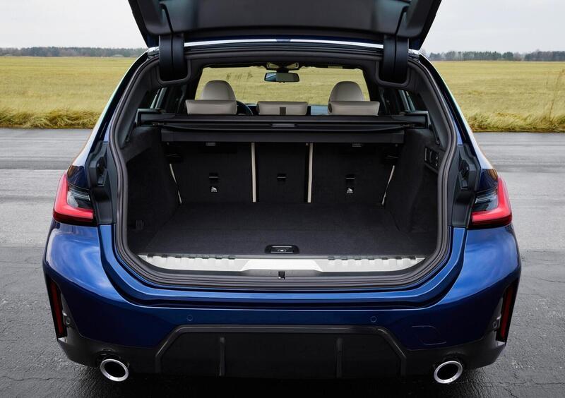 BMW Serie 3 Touring (2019-->>) (33)