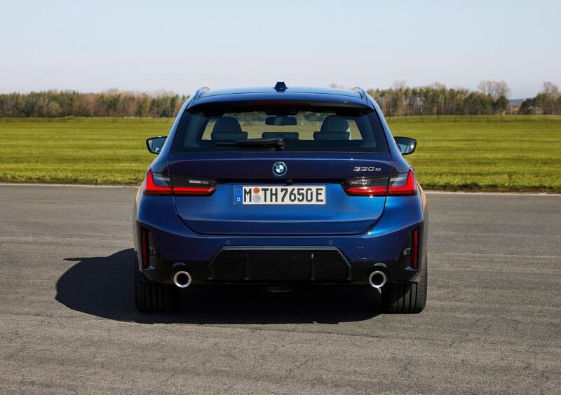 BMW Serie 3 Touring (2019-->>) (21)
