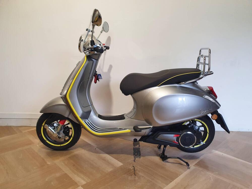 Vespa Vespa Elettrica 70 (2020 - 24) (2)