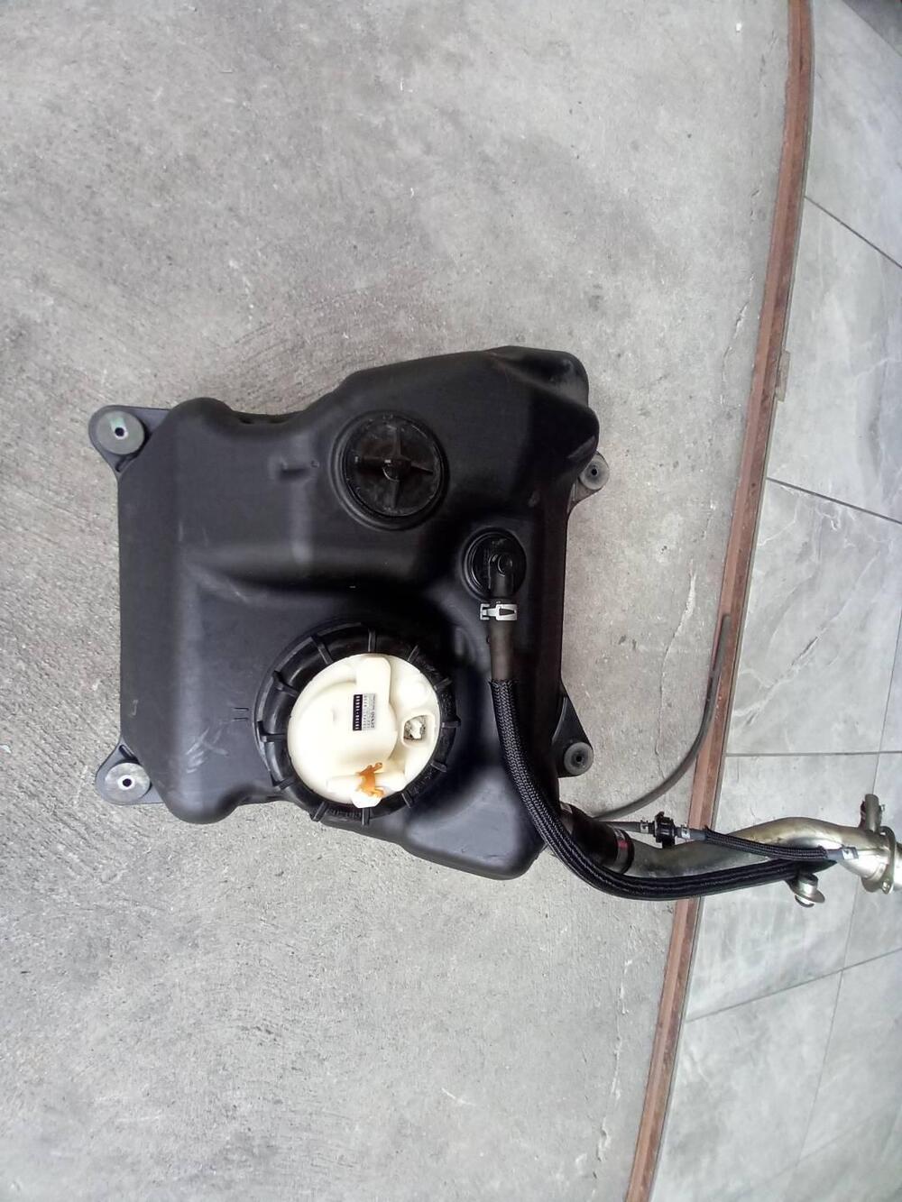 Serbatoio completo benzina brgman 650 2006 2011 Suzuki