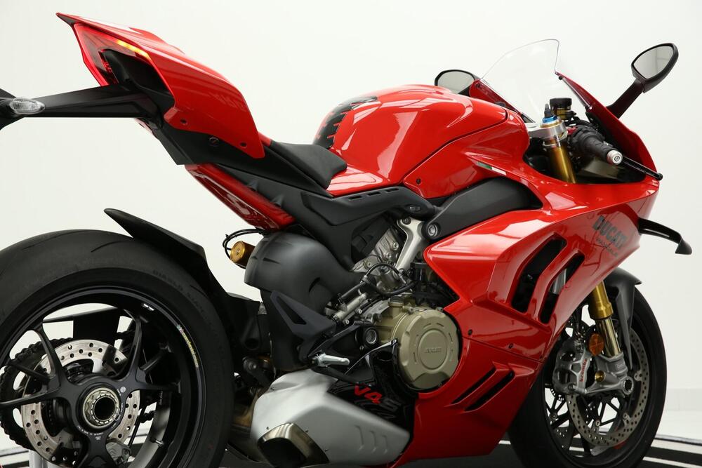 Ducati Panigale V4 S (2022 - 24) (4)