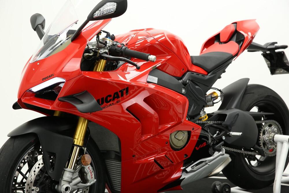 Ducati Panigale V4 S (2022 - 24) (3)