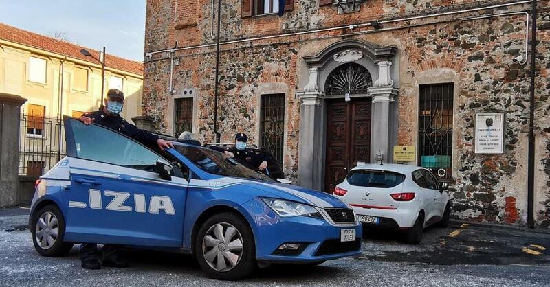 Panico a Ivrea. In moto nel parco, 6.000 euro di multa