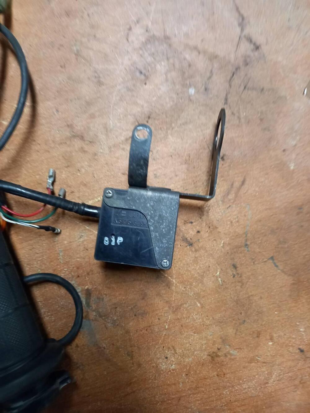 Coppia manopolae riscaldate Burgman 650 2006 2011 Suzuki (2)