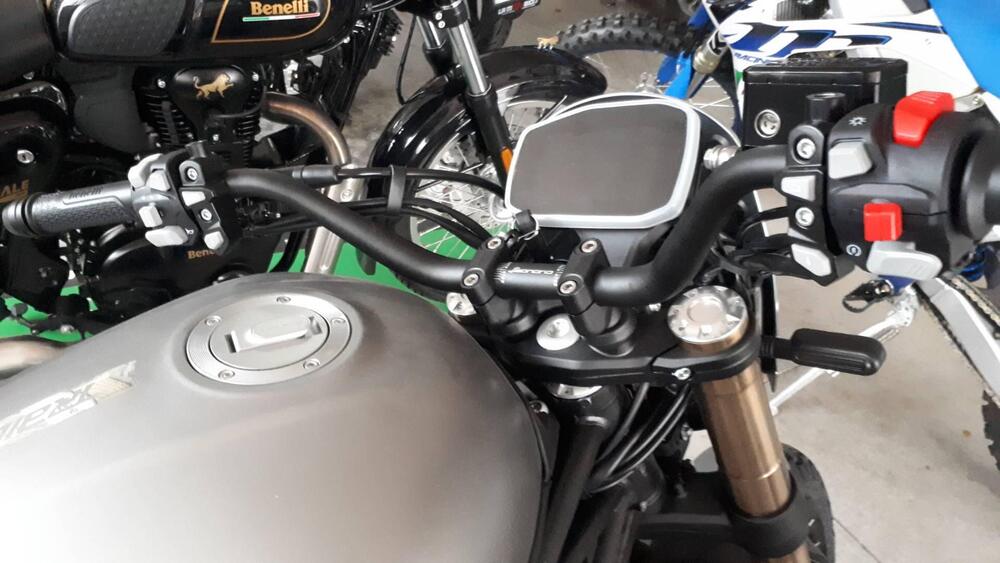 Benelli Leoncino 800 Trail (2022 - 25) (5)