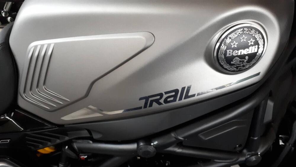 Benelli Leoncino 800 Trail (2022 - 25) (2)