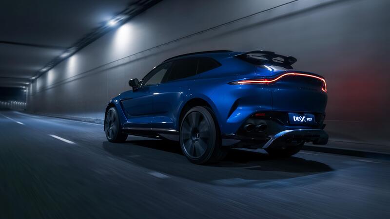 Aston Martin DBX 707: la Suv pi&ugrave; potente del mondo con licenza di... correre