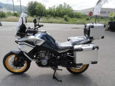 CFMOTO 800MT Touring (2022 - 25) nuova
