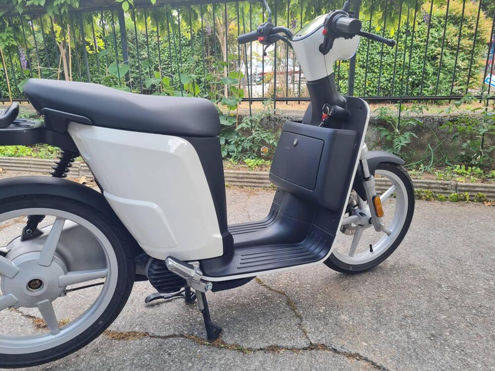 Askoll eS3 (2018 - 22) (5)