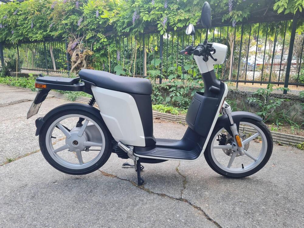 Askoll eS3 (2018 - 22) (4)