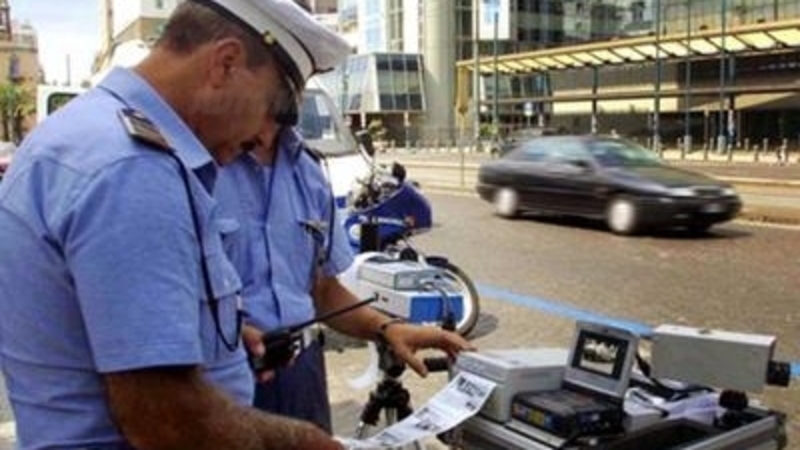 Multe, ecco le cifre da capogiro che incassano i Comuni: la classifica 