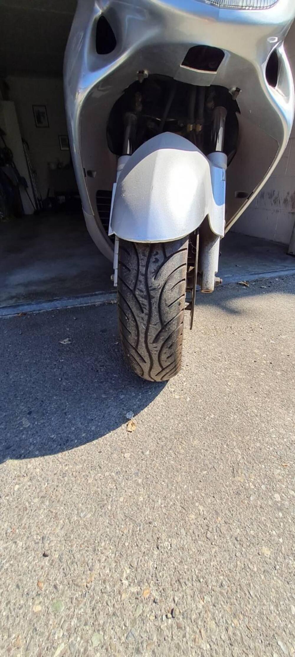 Honda Foresight (1998 - 2004) (6)