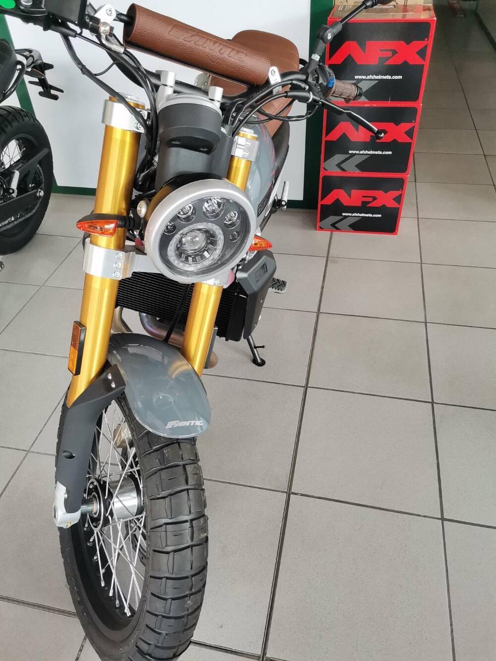 Fantic Motor Caballero 500 Deluxe (2025 - 26) (2)